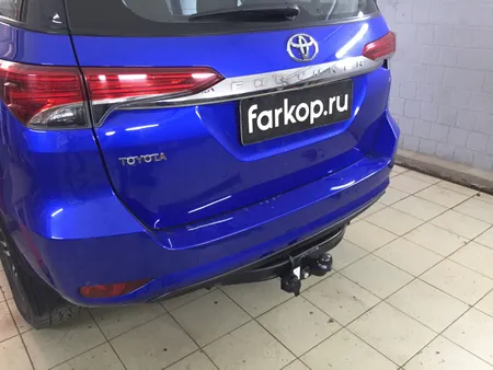 Фаркоп Oris для Toyota Fortuner 2017- Арт. 3015-F 3015-F в Севастополь Фаркоп Oris для Toyota Fortuner 2017- Арт. 3015-F 3015-F в Севастополь