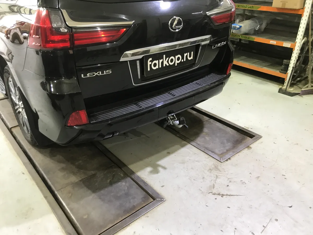 Фаркоп Galia для Lexus LX 2008-2021 T070C в Севастополь Фаркоп Galia для Lexus LX 2008-2021 T070C в Севастополь