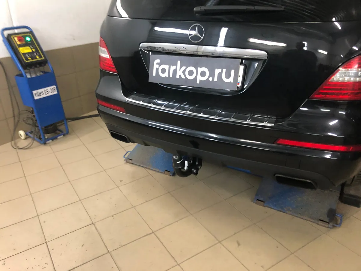 Фаркоп Steinhof для Mercedes R-class 2006-2017 Арт. M-146 M-146 в Севастополь