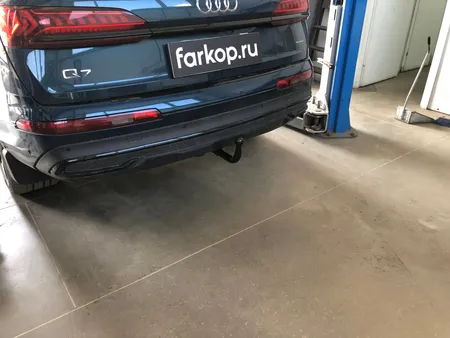 Фаркоп Steinhof для Audi Q7 2020- A-108 в Севастополь