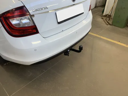 Фаркоп Berg для Skoda Rapid 2014-2020 F.5112.001 в Севастополь