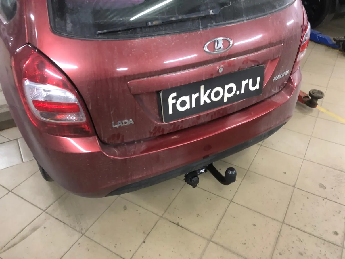 Фаркоп Berg для Lada Kalina (вкл. Cross) 2013-2018 F.6013.007 в Севастополь Фаркоп Berg для Lada Kalina (вкл. Cross) 2013-2018 F.6013.007 в Севастополь