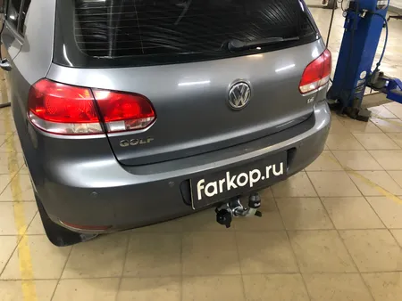 Фаркоп Galia для Volkswagen Golf 2008-2013 A038C в Севастополь