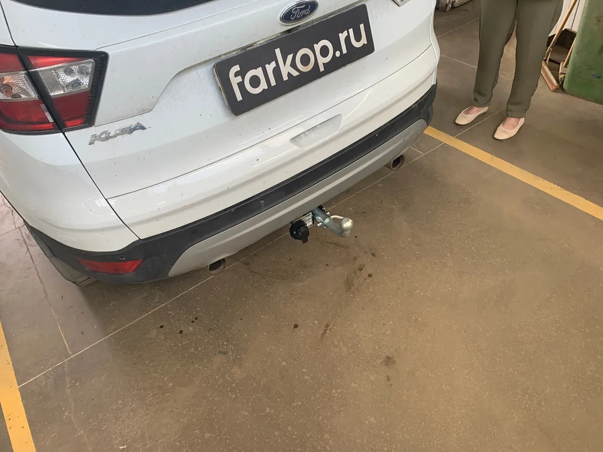 Фаркоп Лидер Плюс для Ford Kuga 2013-2019  F120-BA в Севастополь