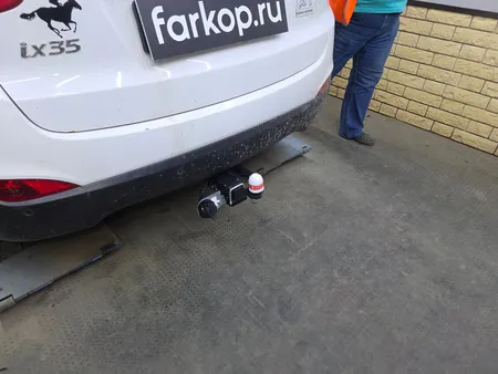 Фаркоп Трейлер для Hyundai ix35 2010-2015 7311 в Севастополь