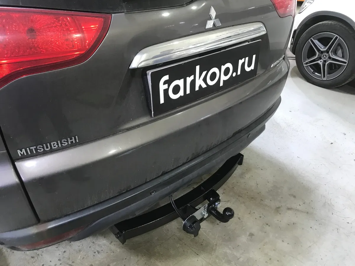 Фаркоп Лидер Плюс для Mitsubishi Pajero Sport 2008-2016 M115-FC в Севастополь Фаркоп Лидер Плюс для Mitsubishi Pajero Sport 2008-2016 M115-FC в Севастополь