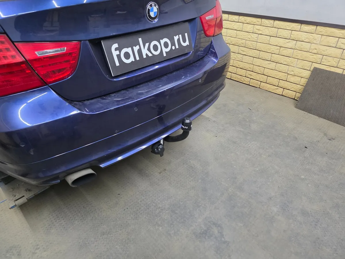 Фаркоп Steinhof для BMW 3 серия 2005-2013 B-045 в Севастополь Фаркоп Steinhof для BMW 3 серия 2005-2013 B-045 в Севастополь