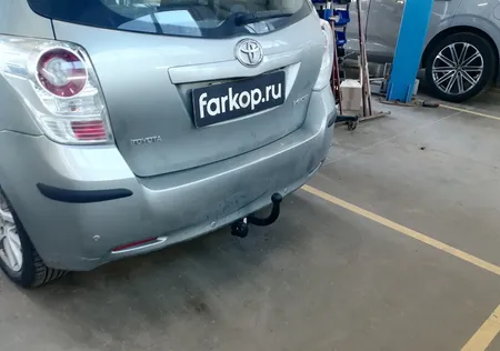 Фаркоп Steinhof для Toyota Verso 2009-2012 Арт. T-210 T-210 в Севастополь