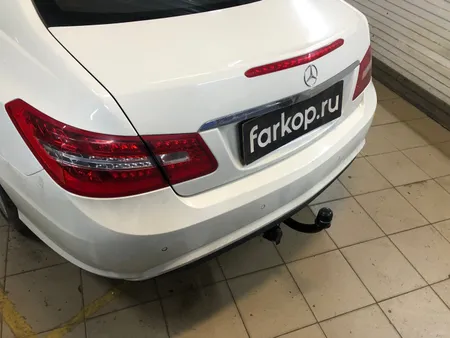 Фаркоп Steinhof для Mercedes E-class (купе) 2009-2016 M-150 в Севастополь