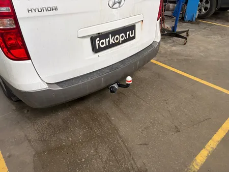 Фаркоп Трейлер для Hyundai H1 2008-2018  7270 в Севастополь