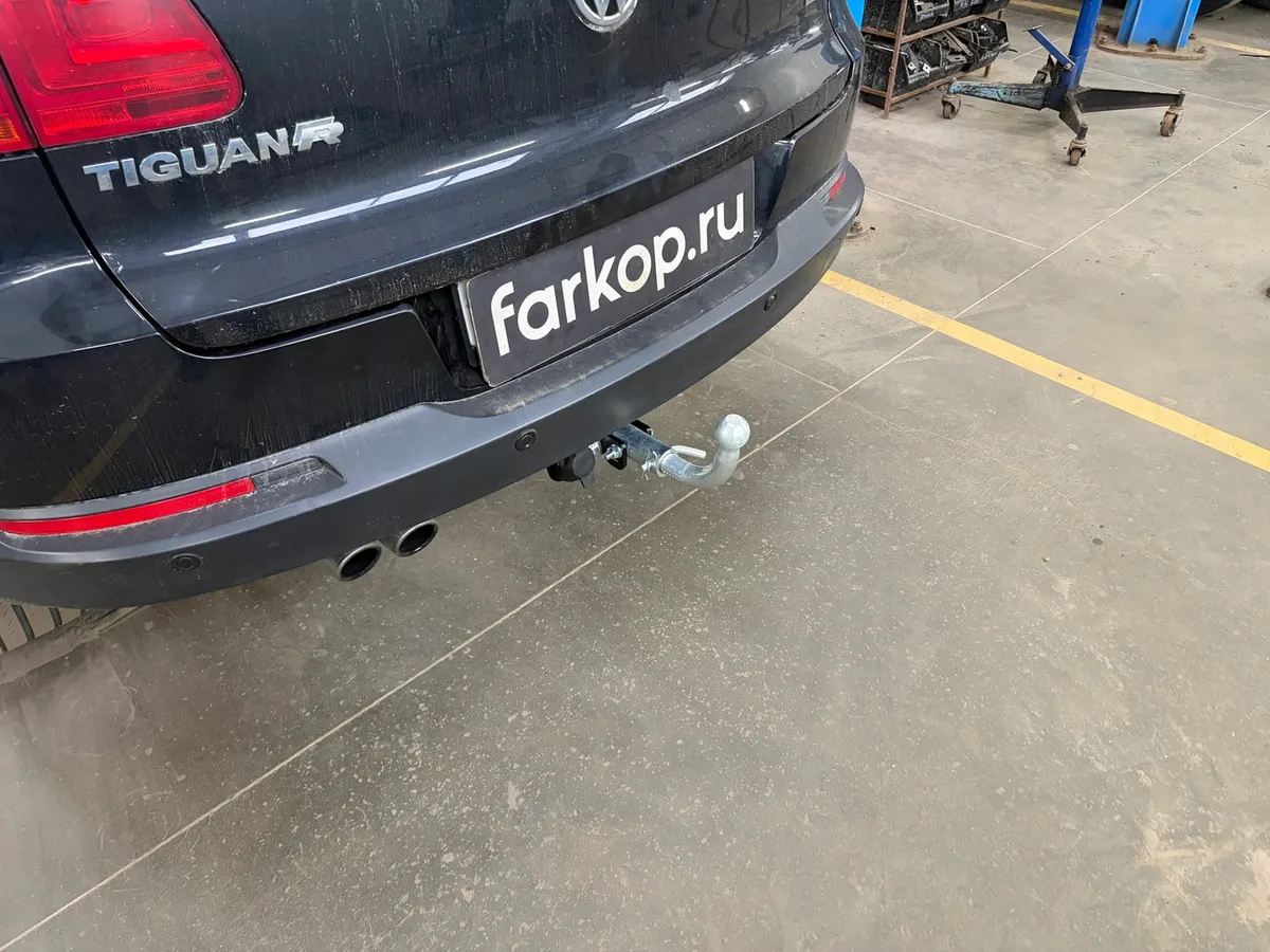Фаркоп Лидер Плюс для Volkswagen Tiguan 2007-2017 V123-BA в Севастополь Фаркоп Лидер Плюс для Volkswagen Tiguan 2007-2017 V123-BA в Севастополь